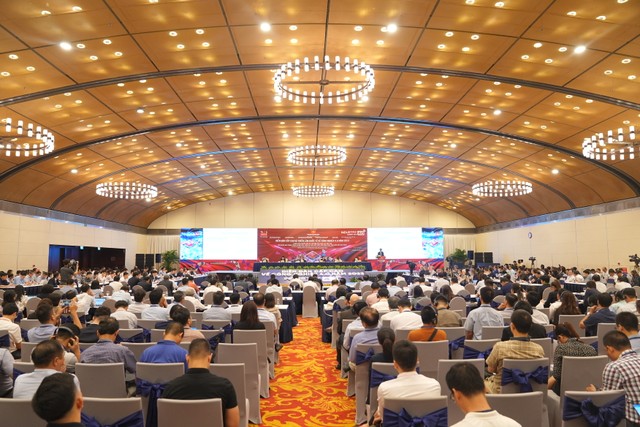 Toàn cảnh Diễn đàn