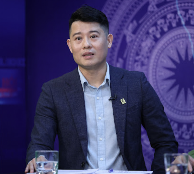 Ông Nguyễn Hoàng Long, Phó tổng giám đốc NAPAS