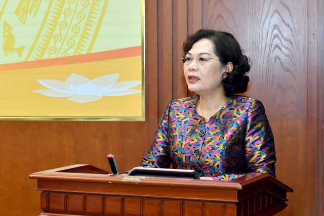 Bà Nguyễn Thị Hồng, Thống đốc NHNN phát biểu tại hội nghị.