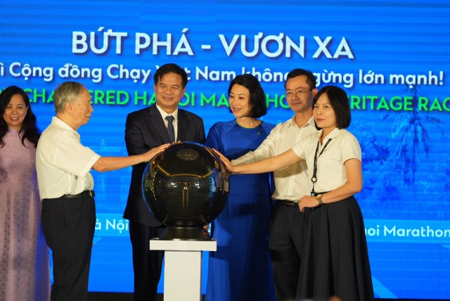 Standard Chartered Marathon Di sản Hà Nội 2024