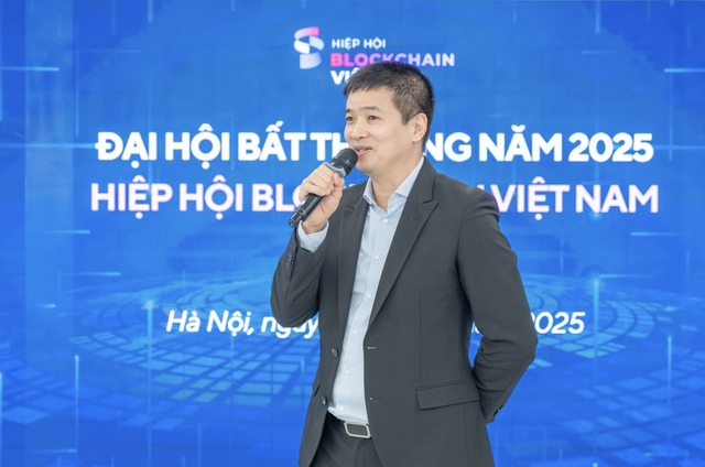 Ông Phan Đức Trung, Chủ tịch VBA nhấn mạnh VBA sẽ luôn là cầu nối giữa Cơ quan Quản lý 99Kl99 trực tiếp đá gà - Kl991.com World Cup 2026 Chính Thức - Cộng đồng, góp phần thúc đẩy và bảo vệ chủ quyền công nghệ quốc gia.