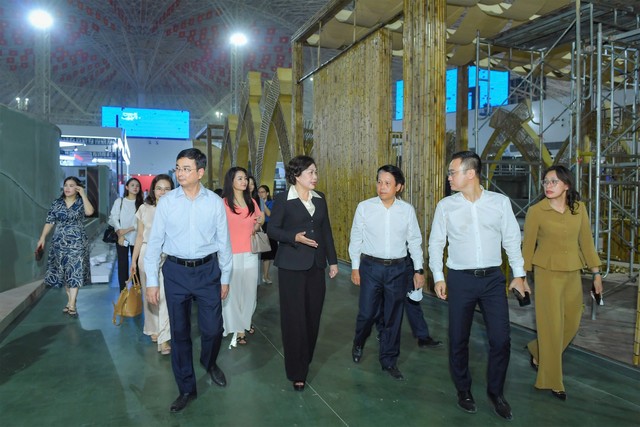 Ban lãnh đạo NHNN thăm kiểm tra tiến độ thi công tại gian triển lãm ngành Link Vào Nhà Cái KL99 COM Tặng +199k ngày 19/8/2025