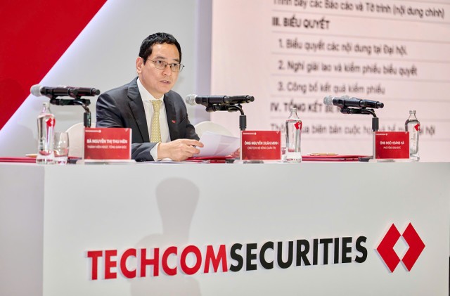 Ông Nguyễn Xuân Minh, Chủ tịch Hội đồng quản trị TCBS trả lời Trang Chủ KL99Com Số 1 Link Đăng Ký KL999