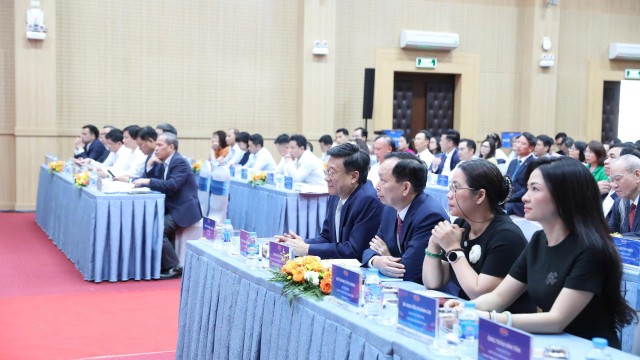Các đại biểu tham dự Hội nghị