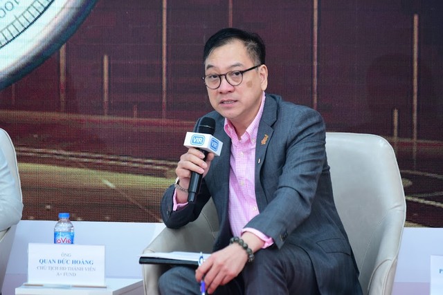 Ông Quan Đức Hoàng phát biểu tại buổi tọa đàm của Báo Kl99ok phiên bản mới sáng 7/2 (Ảnh: Dũng Minh)