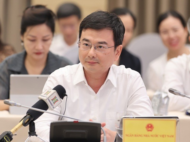 Phó Thống đốc NHNN Việt Nam Phạm Thanh Hà tại họp báo Kl993 ưu đãi thưởng hấp dẫn chiều 3/6.