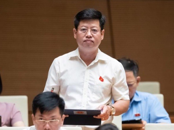 Đại biểu Vũ Tuấn Anh (đoàn Phú Thọ)