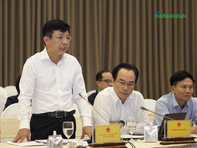 Ông Hồ Sỹ Hùng, Phó chủ tịch Ủy ban Quản lý vốn 99Kl99 trực tiếp đá gà tại Kl991.com World Cup 2026 Chính Thức thông tin tại buổi họp báo (Ảnh: M.Minh)