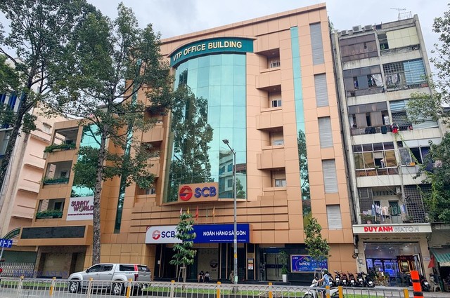 Phòng giao dịch Cô Giang của SCB nằm trong Trụ sở Kl994 game bài casino hấp dẫn Vạn Thịnh Phát tại Quận 1, TP. Hồ Chí Minh