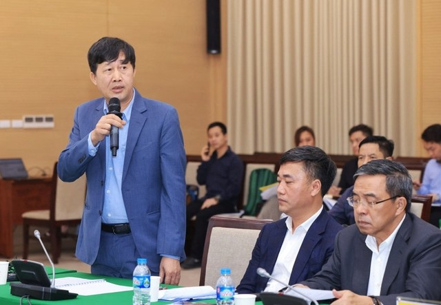 Ông Trần Ngọc Anh, Phó Tổng giám đốc Tổng công ty Viglacera