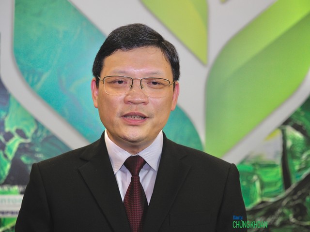 Ông Nghiêm Xuân Cường, Phó chủ tịch UBND tỉnh Quảng Ninh trả lời Báo Kl99ok phiên bản mới 99Kl99 link đăng nhập bên lề Lễ công bố chỉ số PCI 2023 sáng 9/5 (Ảnh: M.Minh)