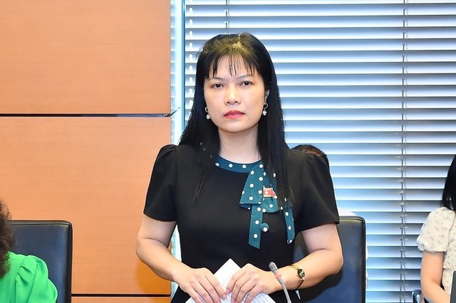Đại biểu Tạ Thị Yên (đoàn Điện Biên) Đại biểu Tạ Thị Yên (đoàn Điện Biên)