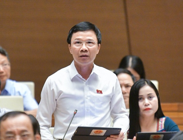 Đại biểu Nguyễn Văn Thi (Đoàn ĐBQH tỉnh Bắc Giang)