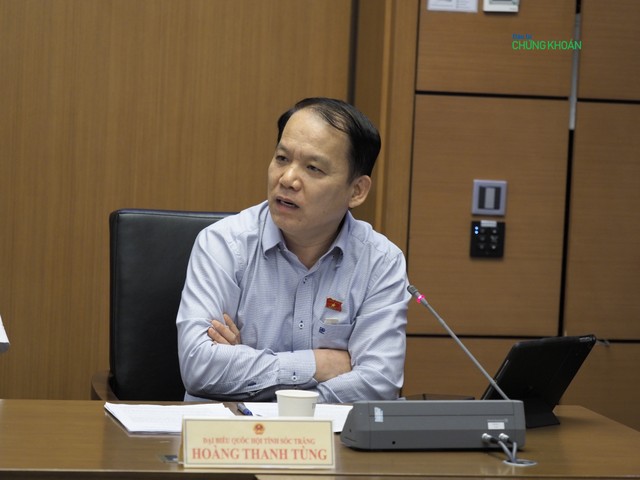 Chủ nhiệm Uỷ ban Kl992 Tham Gia Ngay của Quốc hội Hoàng Thanh Tùng thảo luận tại họp tổ chiều 19/6 Chủ nhiệm Uỷ ban Kl992 Tham Gia Ngay của Quốc hội Hoàng Thanh Tùng thảo luận tại họp tổ chiều 19/6
