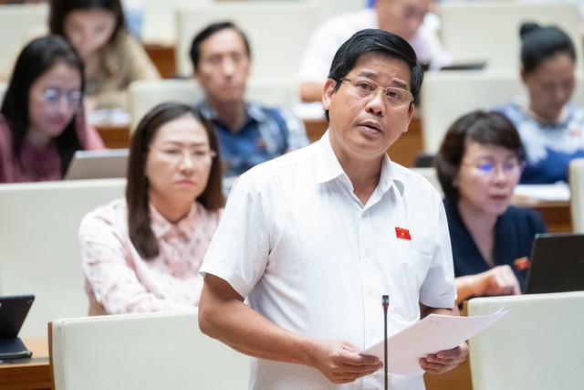 Đại biểu Dương Văn Phước (đoàn Quảng Nam)