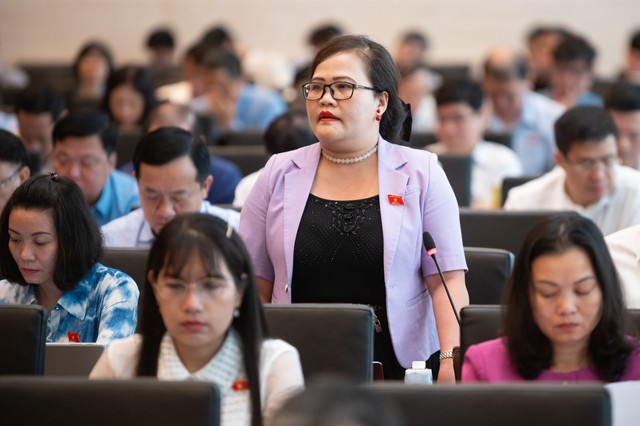 Đại biểu Nguyễn Thị Sửu – Đoàn ĐBQH tỉnh Thừa Thiên Huế