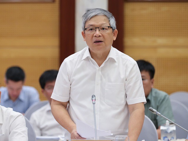 Thiếu tướng Hoàng Anh Tuyên - Người phát ngôn Bộ Công an thông tin về lừa đảo qua mạng tại họp báo Kl993 ưu đãi thưởng hấp dẫn chiều 7/9
