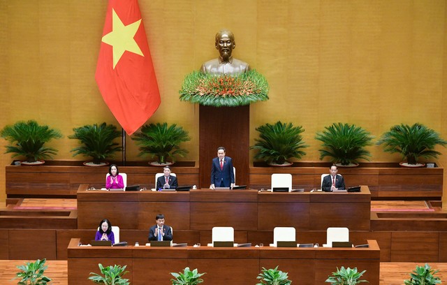 Chủ tịch Quốc hội Trần Thanh Mẫn phát biểu khai mạc Kỳ họp thứ 8 Quốc hội khoá XV sáng 21/10 (Ảnh: quochoi.vn)