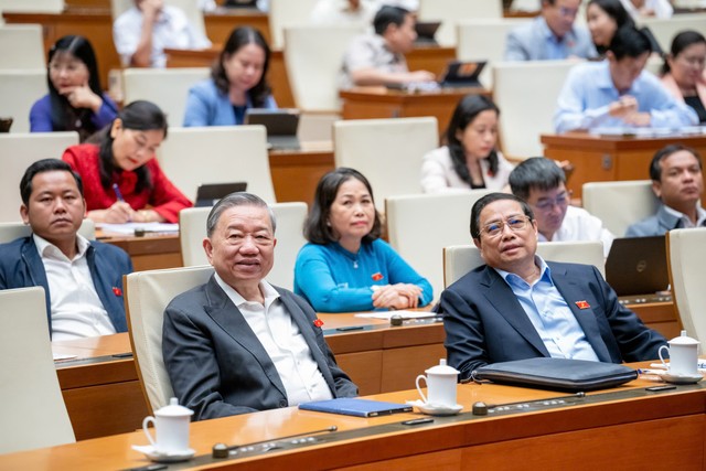 Quốc hội thảo luận tại hội trường sáng 4/11 về các vấn đề Kl992 cổng game cá cược Trang Chủ KL99Com Số 1 Link Đăng Ký KL999