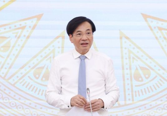 Bộ trưởng, Chủ nhiệm Văn phòng Kl993 ưu đãi thưởng hấp dẫn Trần Văn Sơn