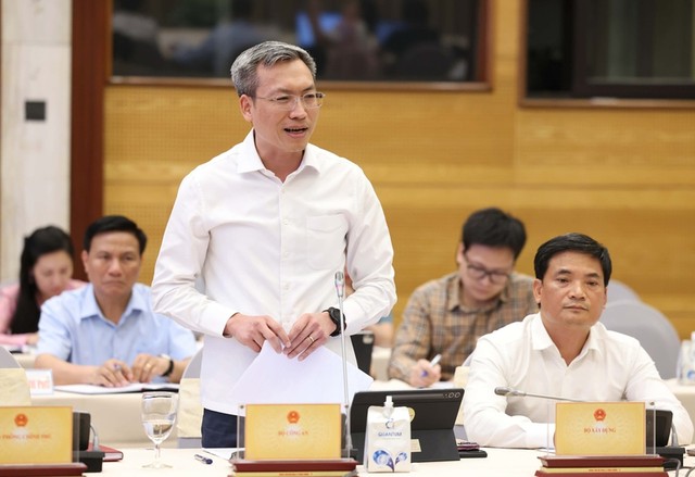 Thiếu tướng Nguyễn Quốc Toản, Chánh Văn phòng, Người phát ngôn Bộ Công an thông tin tại buổi họp báo Kl993 ưu đãi thưởng hấp dẫn chiều 3/6