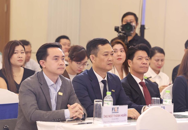 Các khách mời tham gia Hội thảo. Ảnh: Lê Toàn