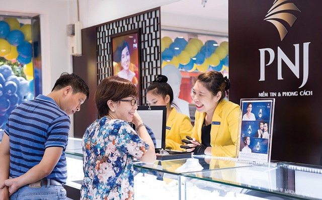 Vàng “chôn” trong dân và nền Kl992 cổng game cá cược khát vốn ảnh 2
