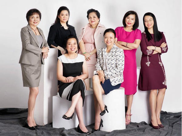 Công bố 50 phụ nữ ảnh hưởng nhất Việt Nam 2017: Nữ doanh nhân chiếm ưu thế  ảnh 1