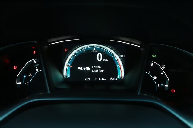 Honda Civic thế hệ mới: Nhập Thái, giá “chát“ ảnh 5
