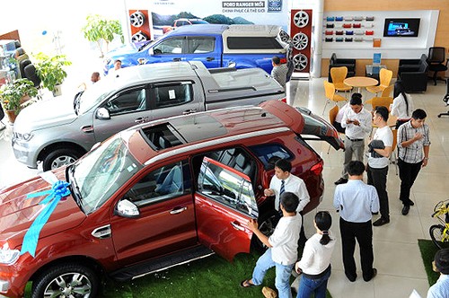 Những tình huống dễ “mất tiền oan” khi mua ô tô ở Việt Nam ảnh 2