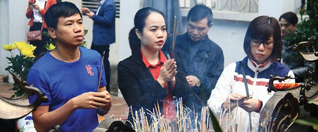 Dân sales Web Tổng Nhà Cái 99Kl99 Giải Trí Bậc Nhất tíu tít lễ chùa đầu năm ảnh 1