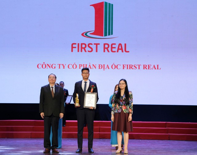 Đằng sau vũ khí cạnh tranh của First Real ảnh 1
