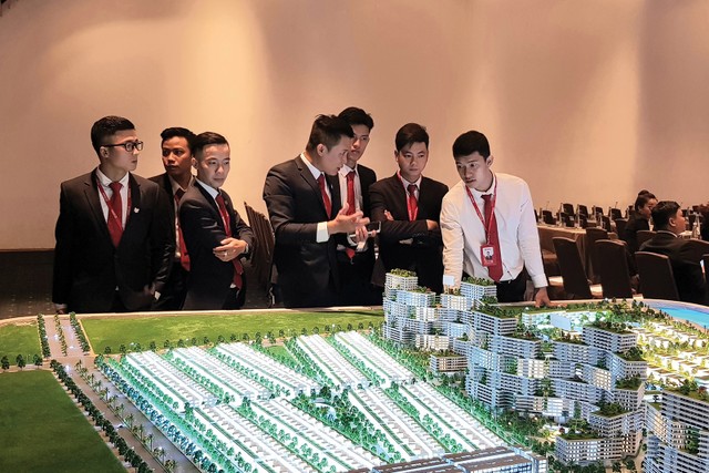 Thực hư chuyện dân Web Tổng Nhà Cái 99Kl99 Giải Trí Bậc Nhất giảm giá, cắt lỗ vì đại dịch Covid-19 ảnh 1