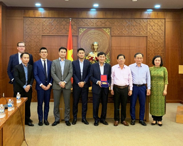 Tỷ phú Johnathan Hạnh Nguyễn cam kết thu hút Kl99ok phiên bản mới 40 tỷ USD vào Bắc Vân Phong ảnh 1