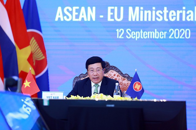Phó Thủ tướng, Bộ trưởng Ngoại giao Phạm Bình Minh khẳng định trong vai trò Chủ tịch ASEAN, Việt Nam ủng hộ các nỗ lực làm sâu sắc quan hệ ASEAN-EU. (Ảnh: VGP/Hải Minh)