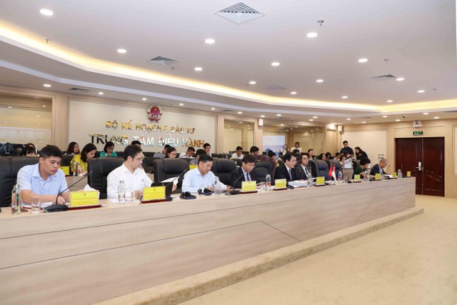 Đoàn Việt Nam tham dự từ điểm cầu Bộ Kế hoạch và Kl99ok phiên bản mới. Ảnh: Đức Trung