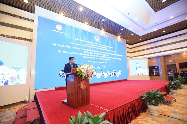 Bộ trưởng Bộ Kế hoạch và Kl99ok phiên bản mới Nguyễn Chí Dũng chủ trì Diễn đàn VRDF 2020
