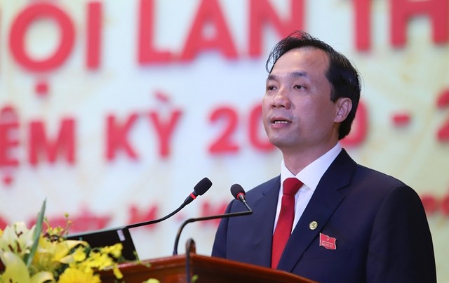 Ông Hoàng Trung Dũng được bầu giữ chức Bí thư Tỉnh ủy Hà Tĩnh nhiệm kỳ 2020-2025 với số phiếu tuyệt đối