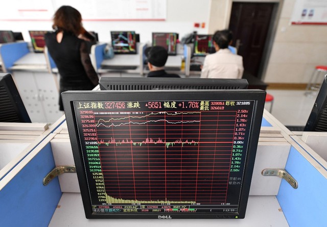 99Kl99 link đăng nhập Trung Quốc đại lục im ắng trong phiên giao dịch sáng 20/10. Ảnh: AFP