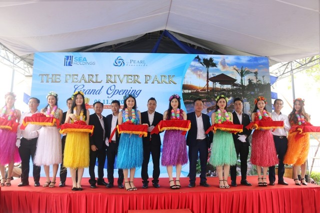 Hình ảnh từ lễ khánh thành The Pearl River Park.