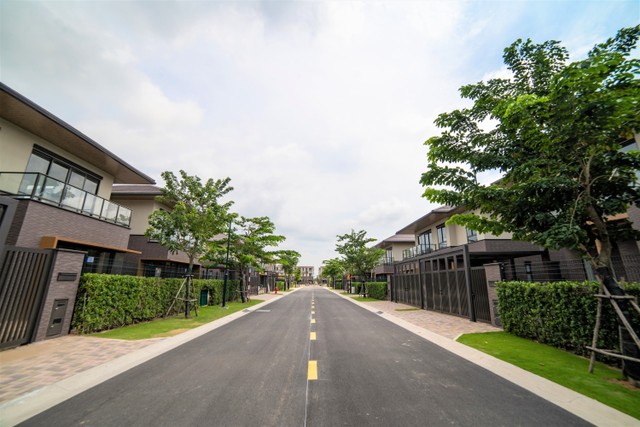 Hình ảnh thực tế bàn giao sản phẩm nhà phố, biệt thự dòng Valora.