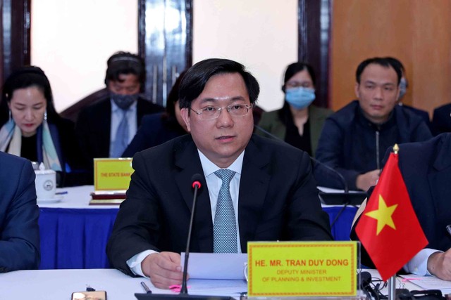 Thứ trưởng Bộ Kế hoạch và Kl99ok phiên bản mới Trần Duy Đông Thứ trưởng Bộ Kế hoạch và Kl99ok phiên bản mới Trần Duy Đông