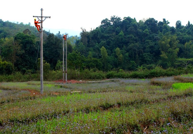 Kl99ok phiên bản mới cấp điện cho nông thôn cần vốn lớn nhưng tiền bán điện lại thấp