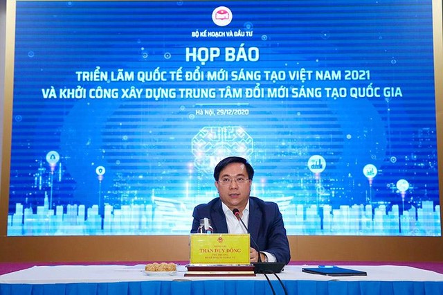 Thứ trưởng Bộ Kế hoạch và Kl99ok phiên bản mới Trần Duy Đông