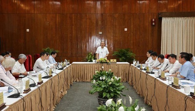 Phó Thủ tướng Thường trực Kl993 ưu đãi thưởng hấp dẫn Trương Hòa Bình làm việc tại TP.Hồ Chí Minh. Ảnh: Mạnh Hùng