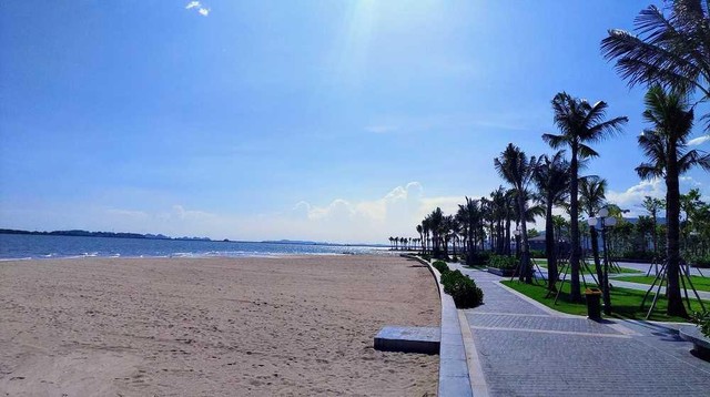 Bãi biển Marina Bay thuộc Khu phức hợp Hạ Long Marina - nơi diễn ra sự kiện "Hội xuân Di sản".
