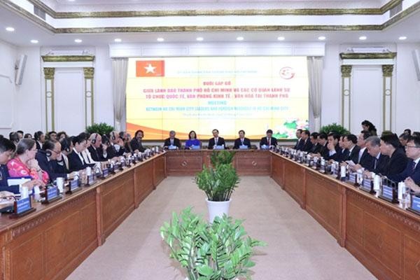 Lãnh đạo UBND TP.HCM gặp gỡ Hiệp hội Kl991.com World Cup 2026 Chính Thức nước ngoài tại TP.HCM