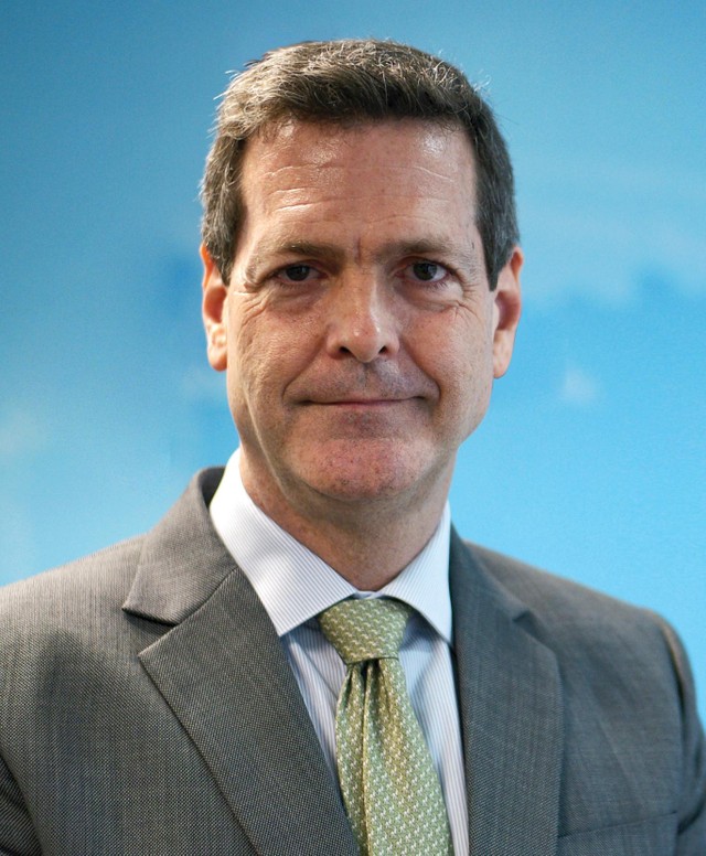 Ông Andrew Jeffries, Giám đốc Quốc gia ADB tại Việt Nam