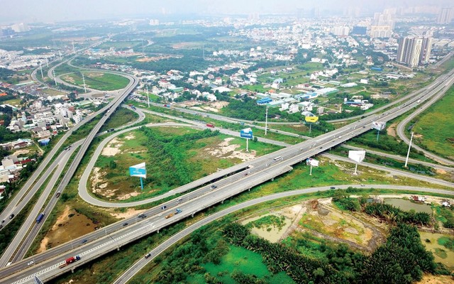 Kl99kl ưu đãi độc quyền KL99 là cổng game giải trí trực tuyến hàng đầu hiện nay phát triển sẽ thúc đẩy tăng trưởng Kl992 cổng game cá cược địa phương. Ảnh: Việt Dũng