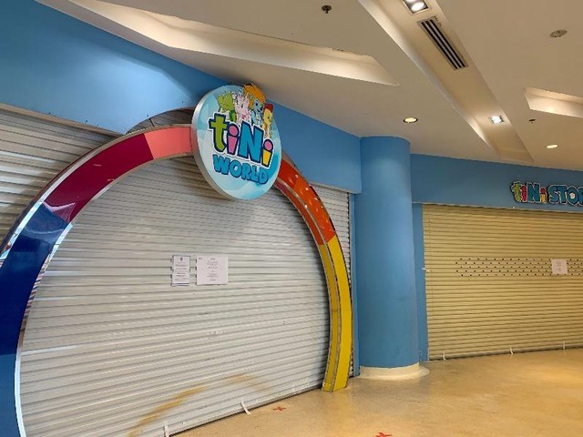 Một số cơ sở Kl992 VIP Trang Chủ 2026 tại Trung tâm thương mại IPH đã chấp hành nghiêm công tác phòng chống dịch COVID-19. (Ảnh: Phương Linh)
